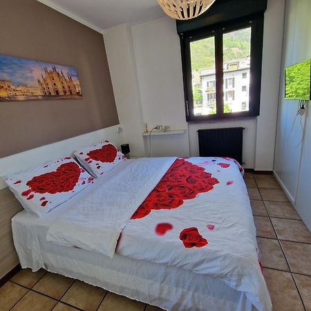Bernina Station Center Apartment - Тірано Екстер'єр фото