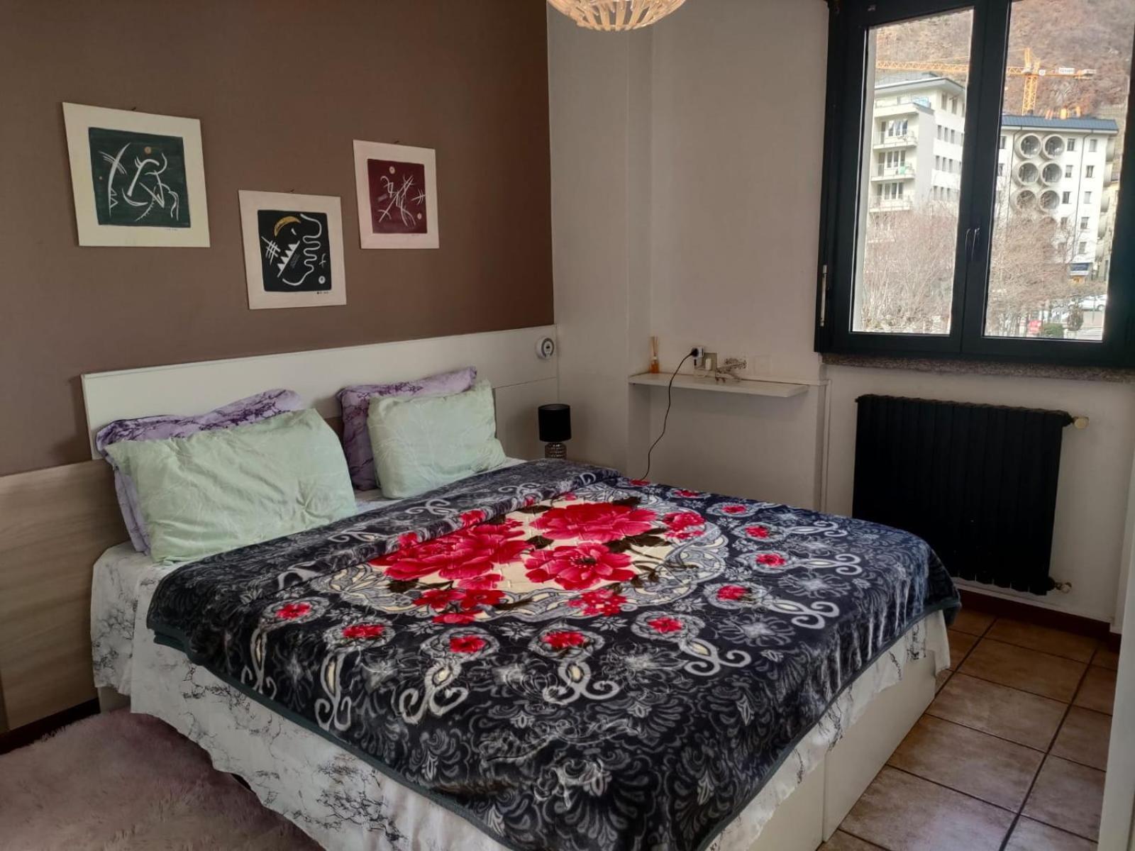 Bernina Station Center Apartment - Тірано Екстер'єр фото