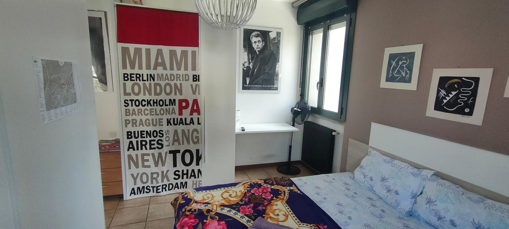 Bernina Station Center Apartment - Тірано Екстер'єр фото