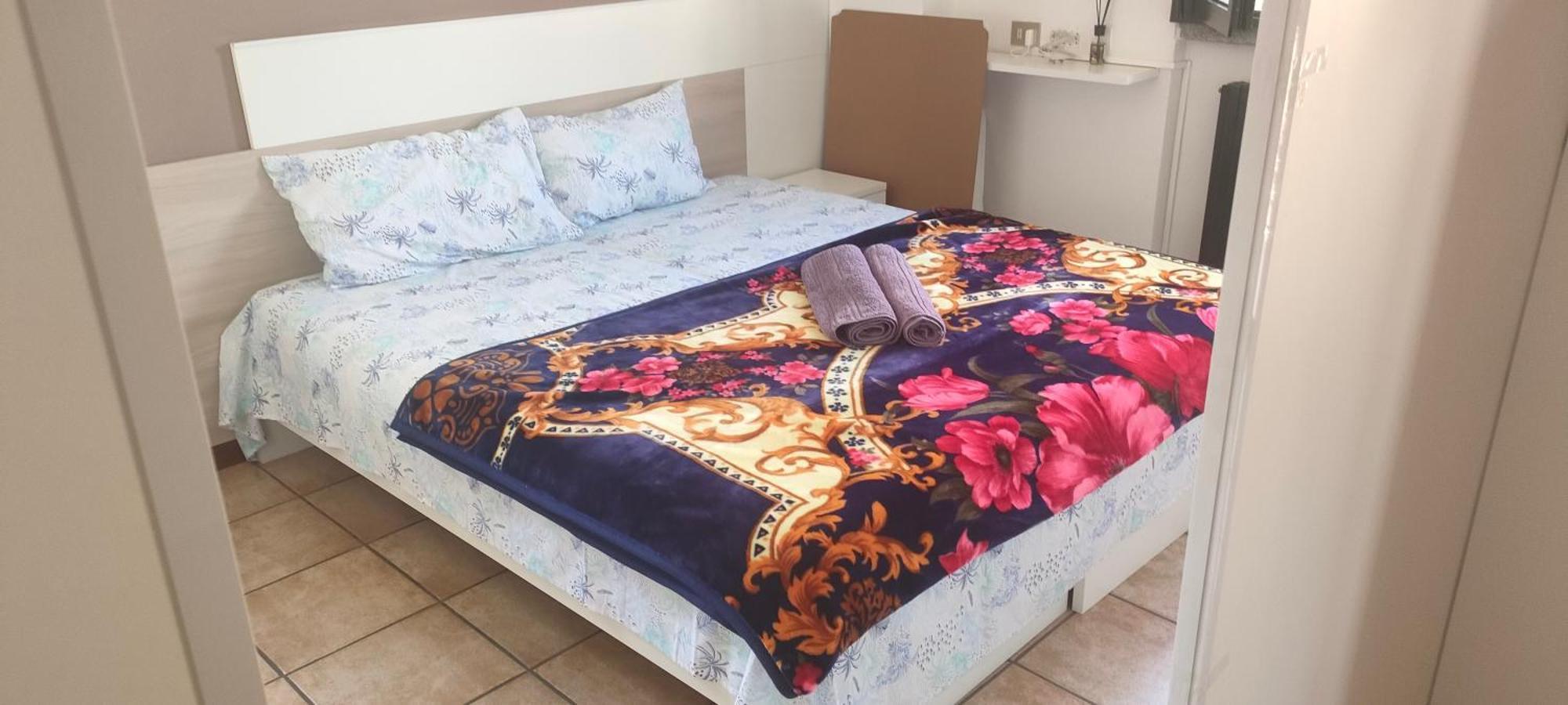 Bernina Station Center Apartment - Тірано Екстер'єр фото