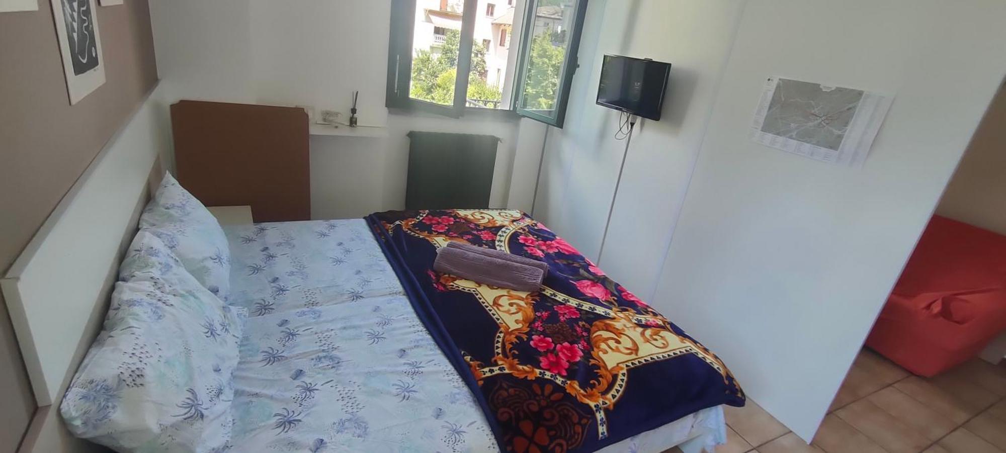 Bernina Station Center Apartment - Тірано Екстер'єр фото