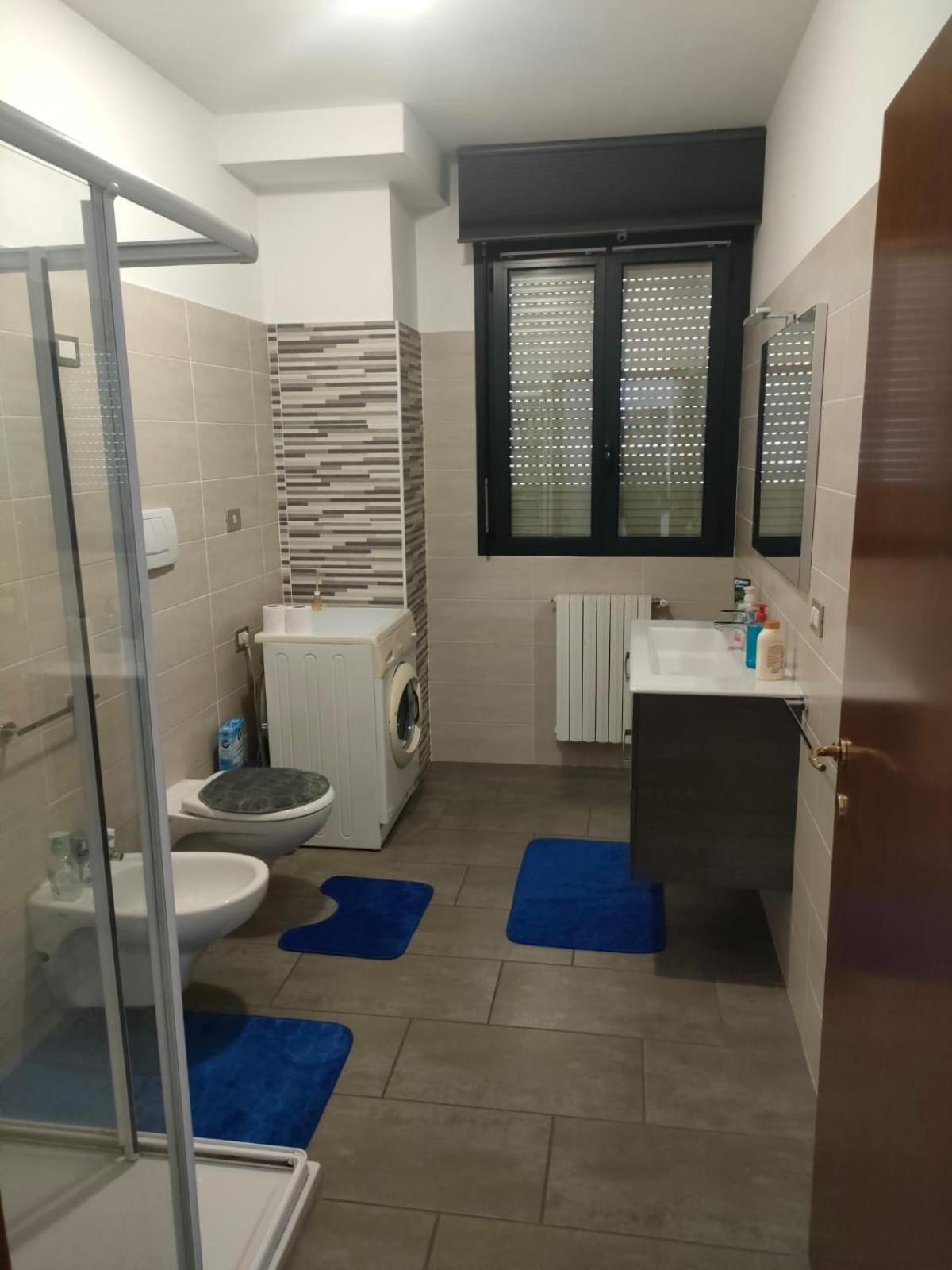 Bernina Station Center Apartment - Тірано Екстер'єр фото
